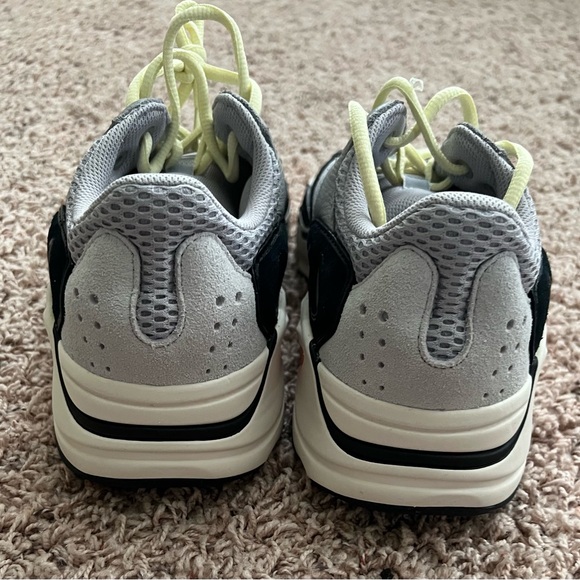 Yeezy 350 Waverunner Sneakers - Picture 2 of 5